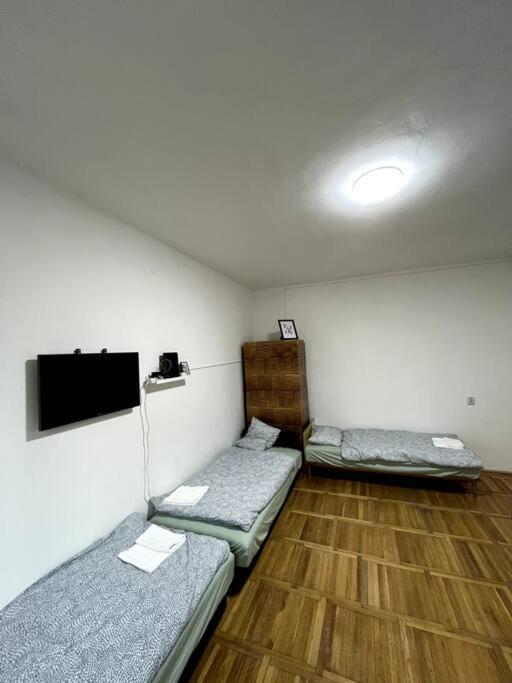 Hangulatos Lakas Budapest Zold Ovezeteben Apartment Exterior photo